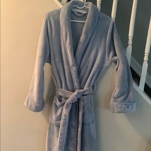 Wamsutta Soft Blue Bathrobe